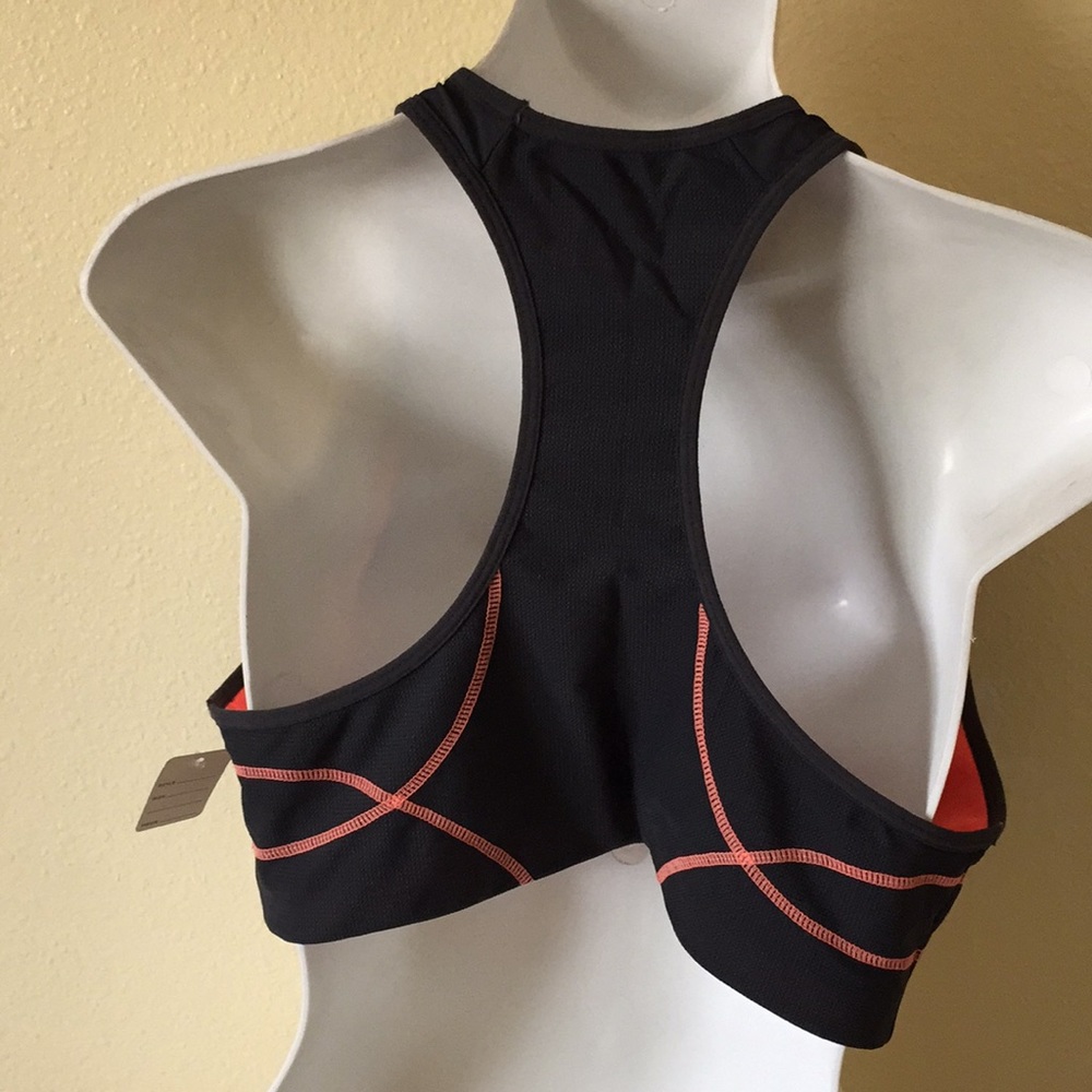 SPORTS BRA - Picture 3 of 6